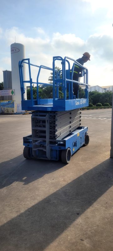 Công ty TNHH đầu tư công nghệ Minh Quân – Dịch vụ cho thuê xe nâng người tại Vĩnh Phúc…