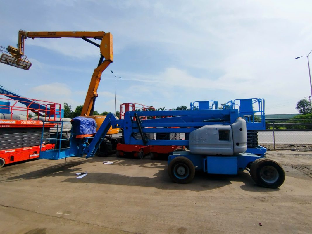 Công ty TNHH đầu tư công nghệ Minh Quân – Dịch vụ cho thuê xe nâng người tại Vĩnh Phúc…