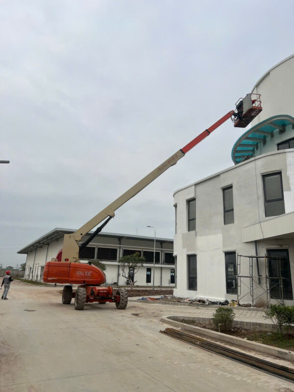 Công ty TNHH đầu tư công nghệ Minh Quân – Dịch vụ cho thuê xe nâng người tại Vĩnh Phúc…